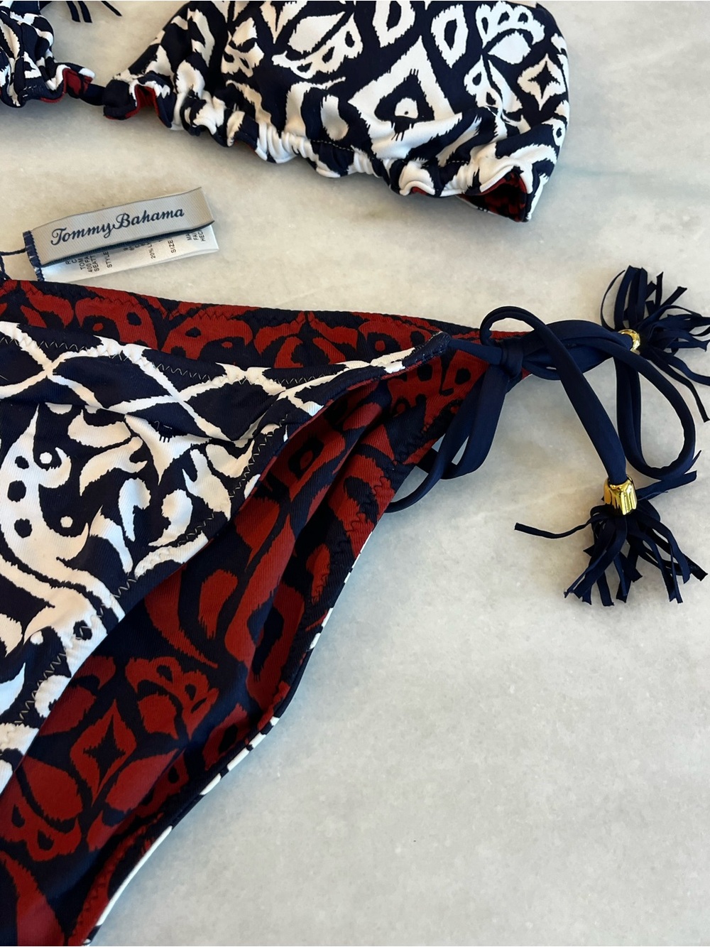 Tommy Bahama Reversible Ikat Diamonds Navy White Brick String Bikini Size XS - Picture 4 of 12